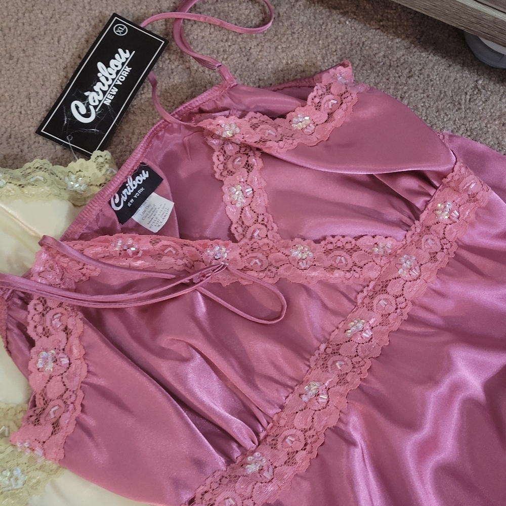 Caribou of New York Camisoles (2) - Picture 10 of 11